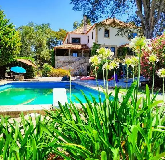 Aamiaismajoitus (B&B) Lugar Da Pedra Alta