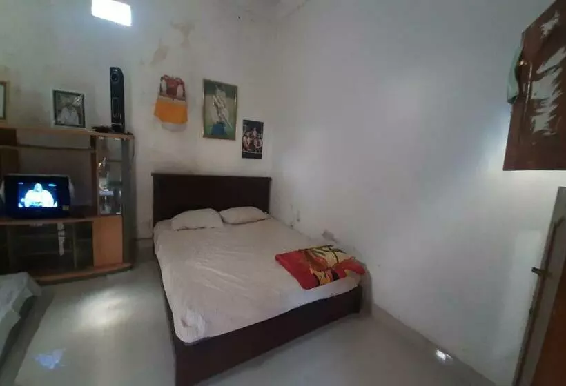 ホテル Oyo 91247 Desa Wisata Carangsari