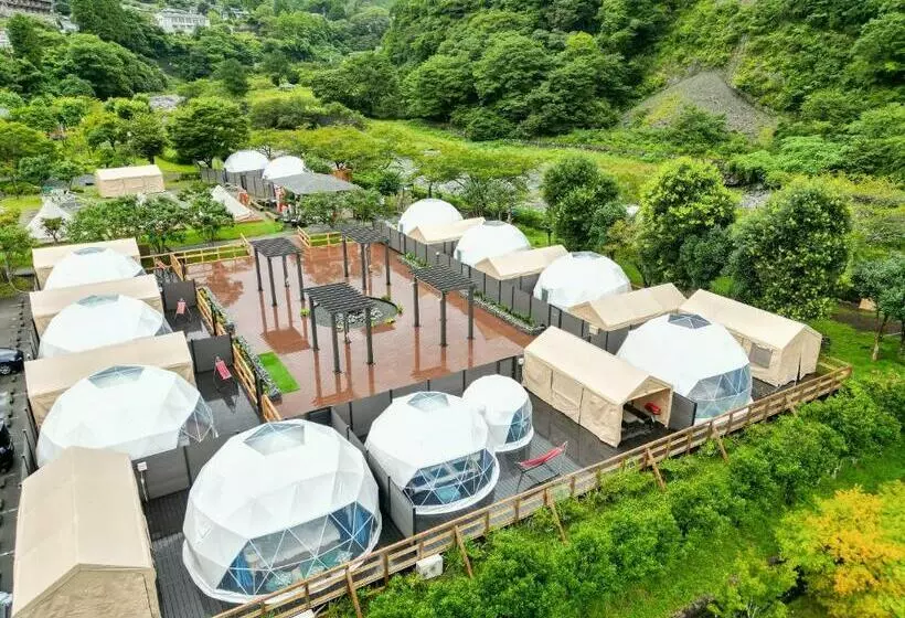 Hotelli Springs Village 足柄 丹沢温泉リゾート＆グランピング
