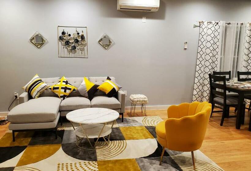 펜션 Guest House Located 10 Minutes From Jfk Airport