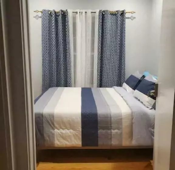 پانسیون Guest House Located 10 Minutes From Jfk Airport