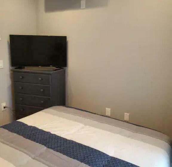 펜션 Guest House Located 10 Minutes From Jfk Airport