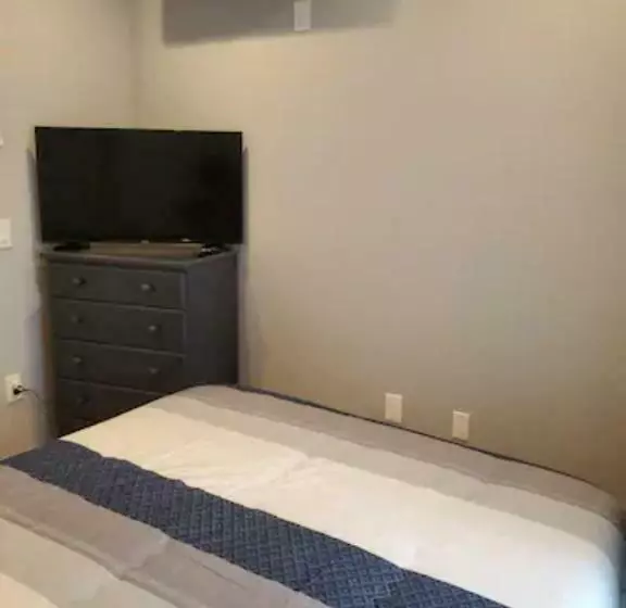 پانسیون Guest House Located 10 Minutes From Jfk Airport