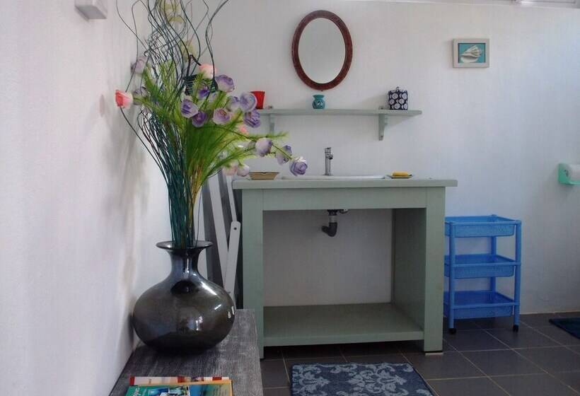 پانسیون La Villa Allamanda