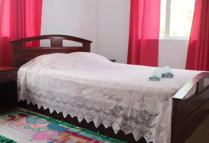 پانسیون La Villa Allamanda
