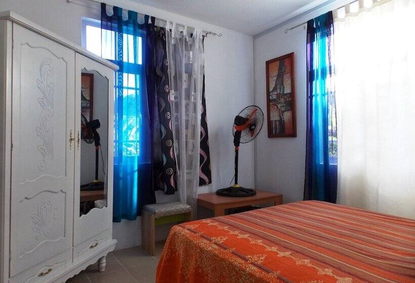 پانسیون La Villa Allamanda