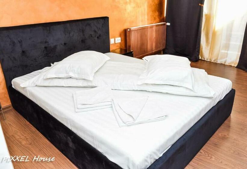 Pensjonat Pixxel House