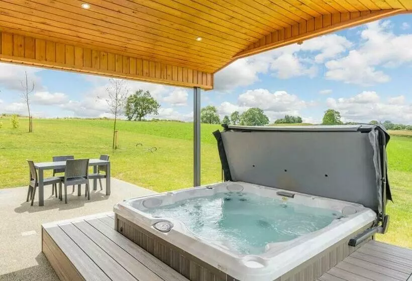 リゾートホテル Knights Lodges