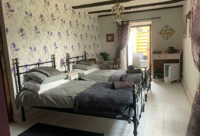 مبيت وإفطار Bay Tree Corner