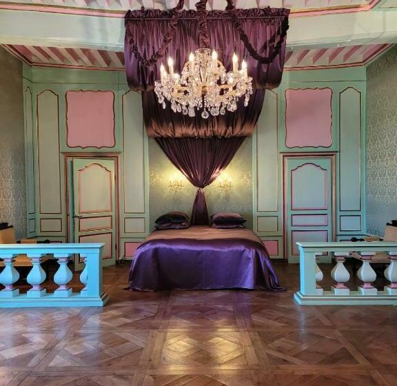 צימר Château Du Boschet Chambre De La Marquise