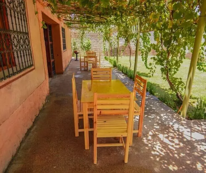 Aamiaismajoitus (B&B) Kasbah Roseville