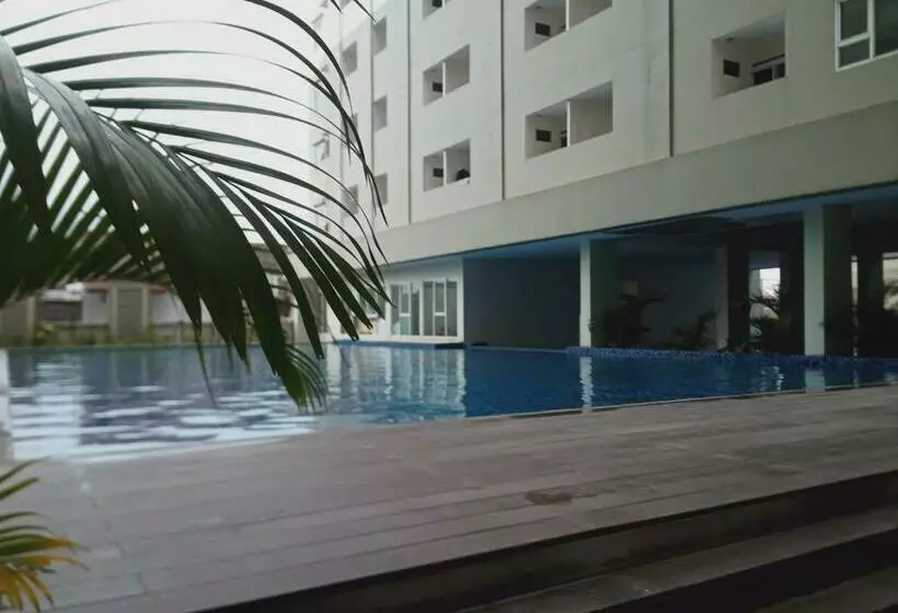 Hotelli De Green Inn Serua