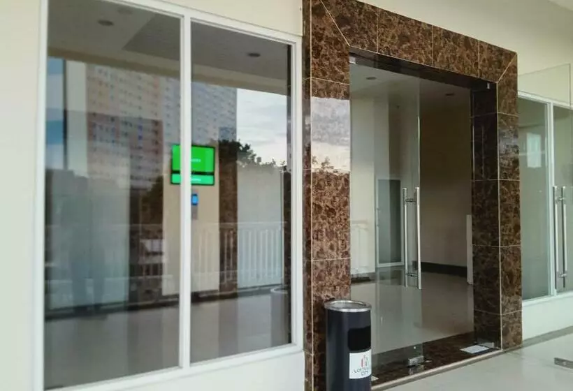 Hotelli De Green Inn Serua