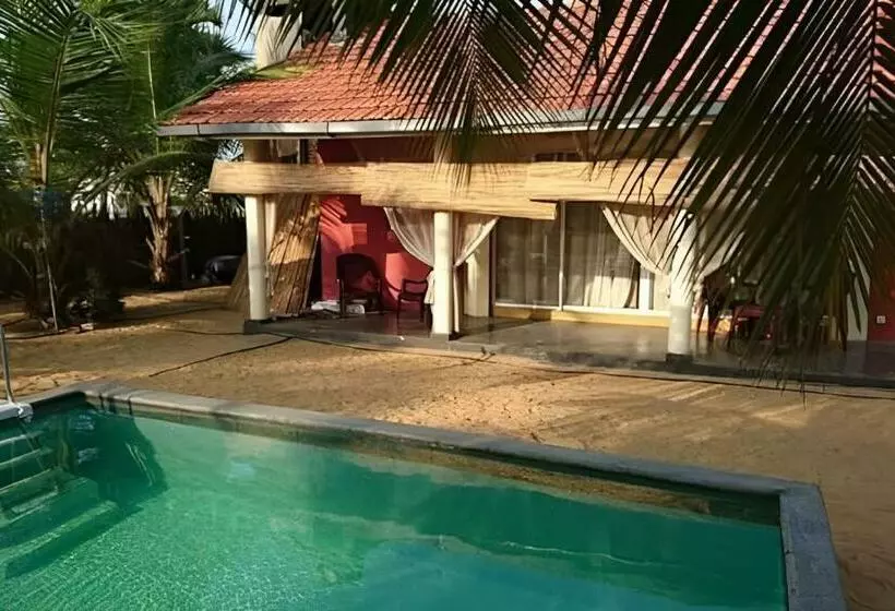 Hotelli Nayan S Paradise