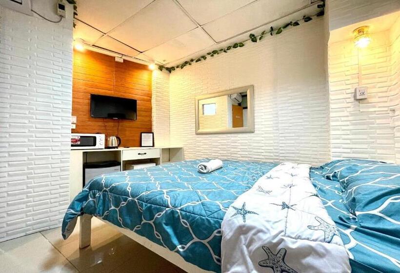 Hôtel Oyo 910 Sabaidee Suites