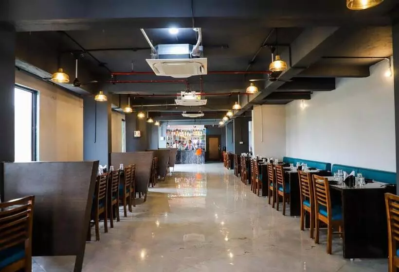 Pg Sons Hotel And Resort