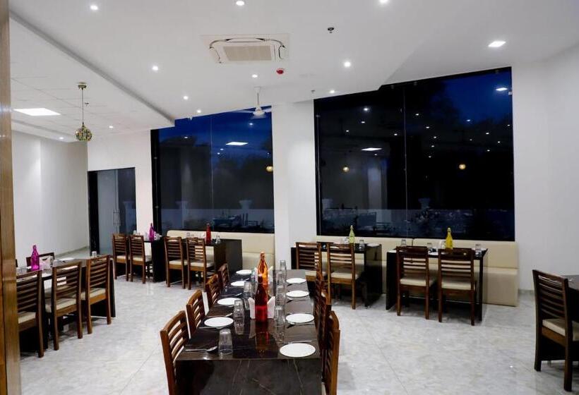 Pg Sons Hotel And Resort