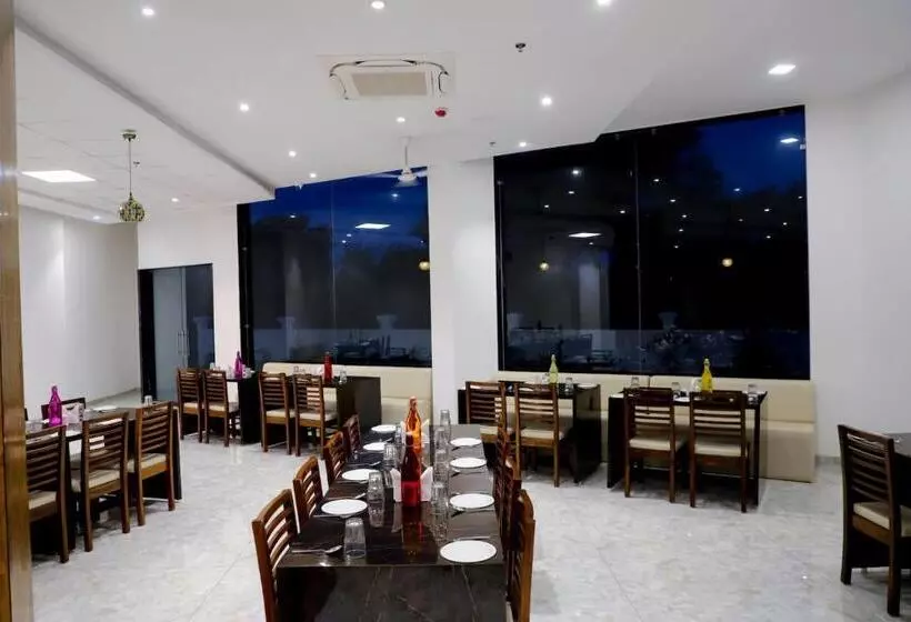 Pg Sons Hotel And Resort