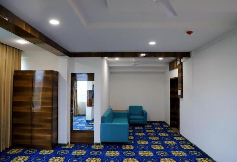 Pg Sons Hotel And Resort