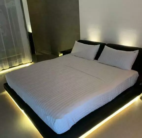 Motel Boutique Glam