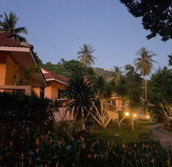 Majatalo Baansuan Ra Na Resorts