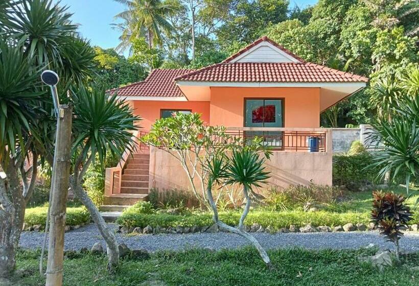 بنسيون Baansuan Ra Na Resorts