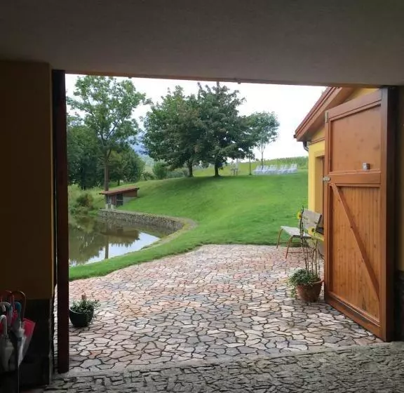 ペンション Podveský Mlýn