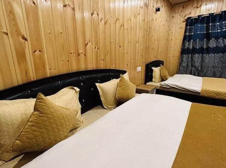 ペンション The Iceland Hotel Srinagar