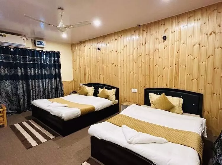 ペンション The Iceland Hotel Srinagar