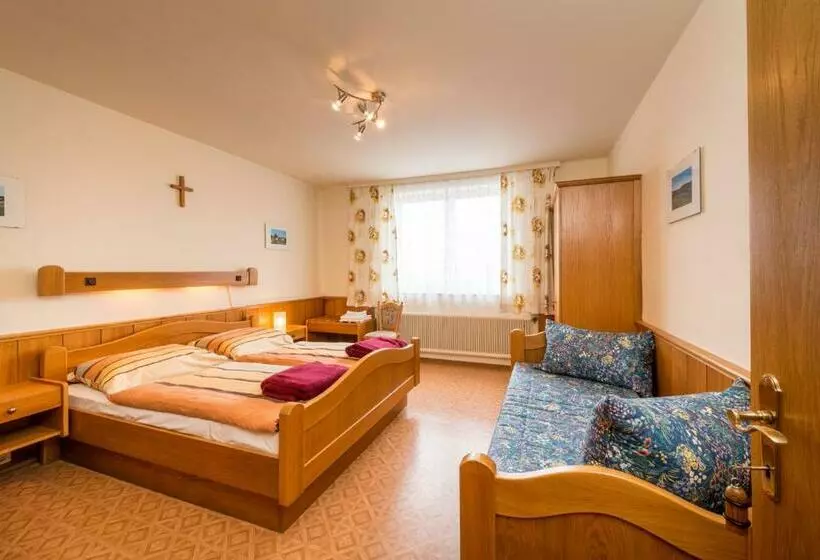 Retkeilymaja Gasthaus Bauer