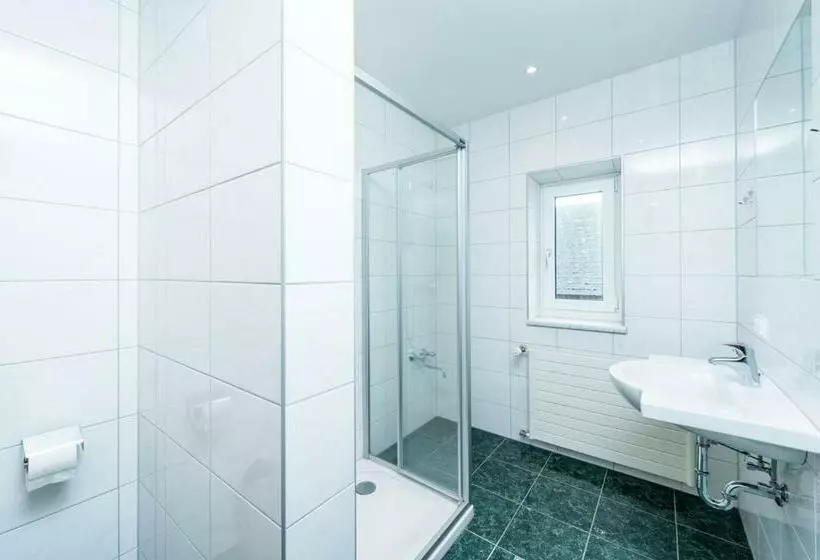 Retkeilymaja Gasthaus Bauer