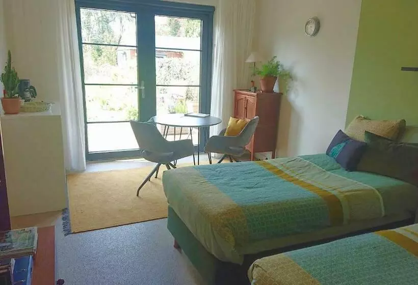 Aamiaismajoitus (B&B) De Sprokkel