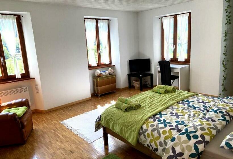 Bed and Breakfast In Lak Ech Rooms