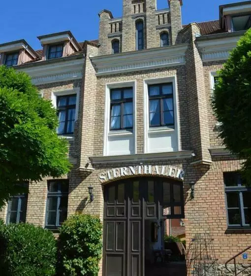 Hotelli Sternthaler /rathauseck