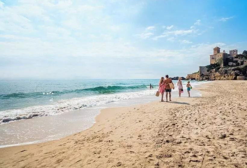 هاستل Tamarit Beach Resort