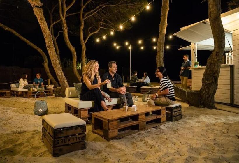 هاستل Tamarit Beach Resort