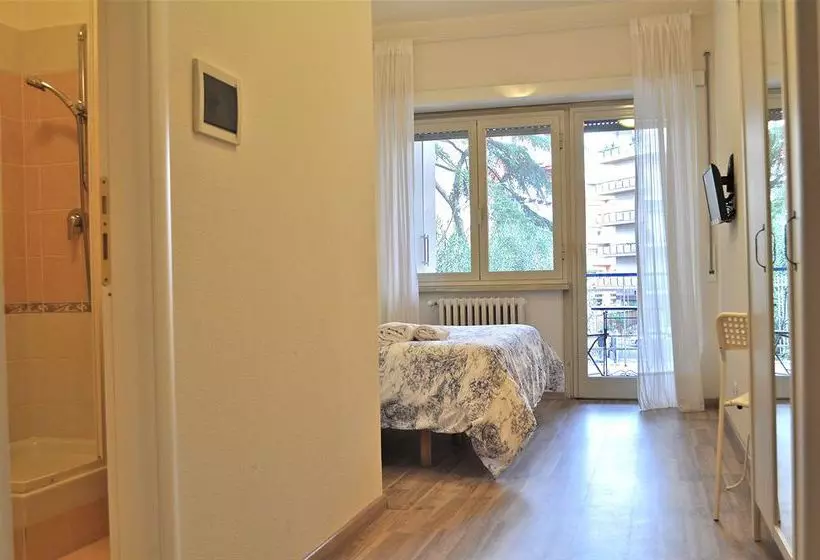 تختخواب و صبحانه Aurelia 429 Fine Town House