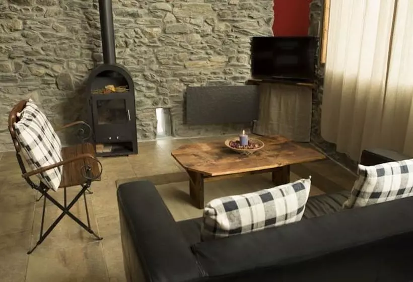 Casa Rural de Les Arnes