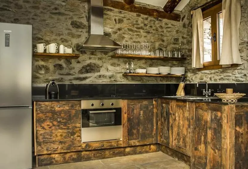 Casa Rural de Les Arnes