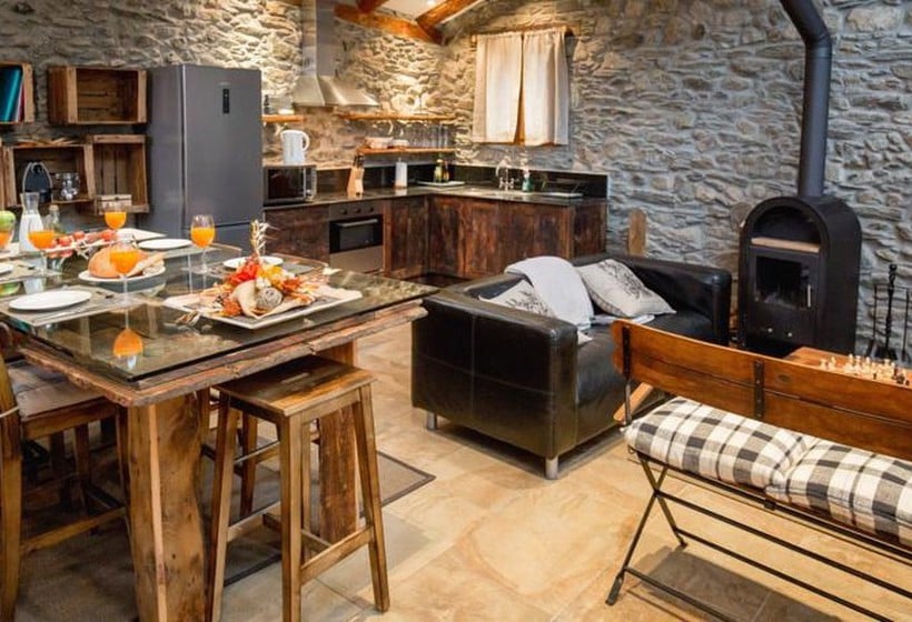 Casa Rural de Les Arnes