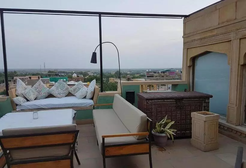 Szálloda 1st Gate Homefusion