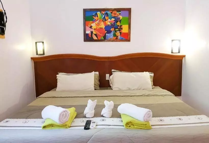 Otel Cocoloco Beach Resort