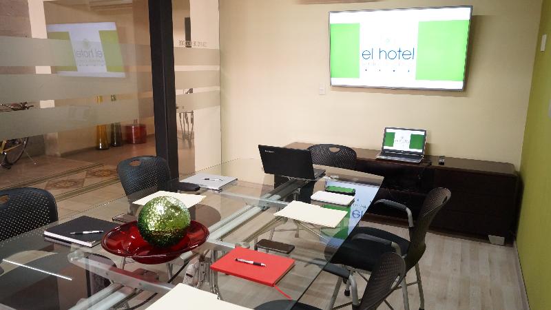 El Hotel Business Class Zamora Centro