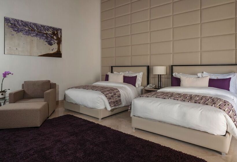 فندق Mansión Del Conde   Adults Only