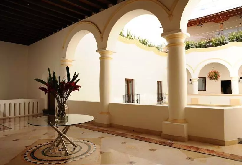 Hotel Mansión Del Conde Adults Only