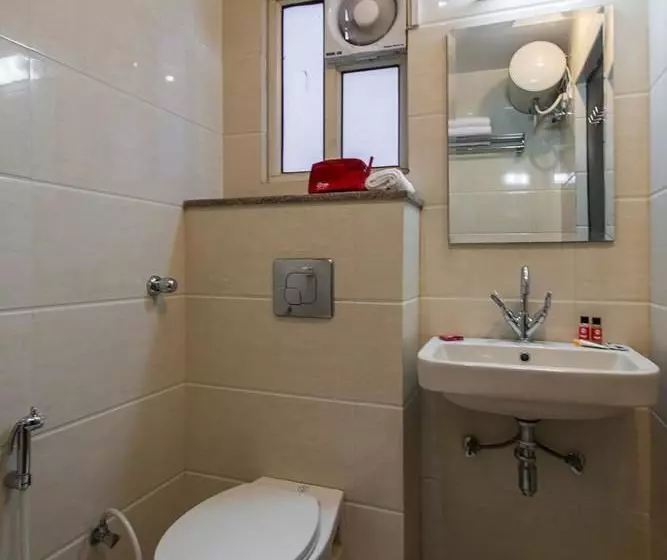 ホテル Oyo Premium Malviya Nagar Jln Marg