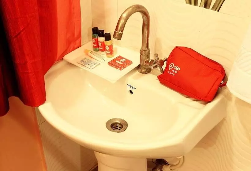 Hotel Oyo Rooms Ruby Em By Pass