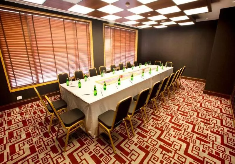 酒店 Planet Hollywood Beach Resort Goa