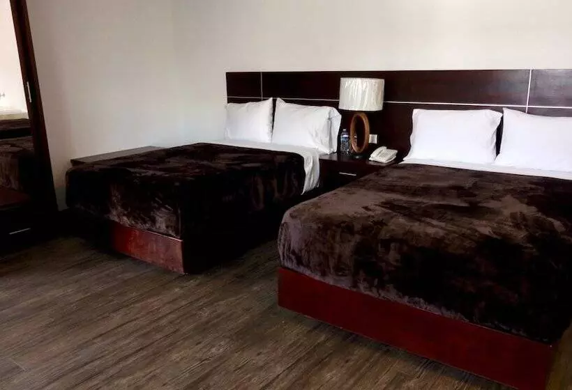 هتل Rincon Real Suites