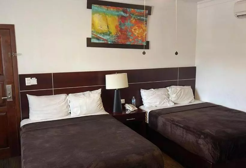 هتل Rincon Real Suites